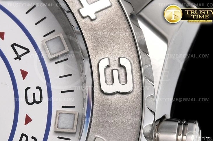 0109 ROLYM184A – YachtMaster SmartChoice 1079